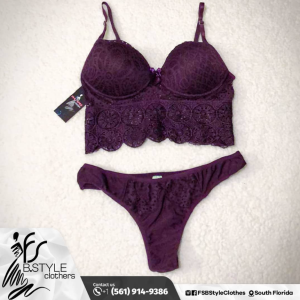 Purple Lace 2-Piece Lingerie Set Piece price: U$ 27,00 Size L